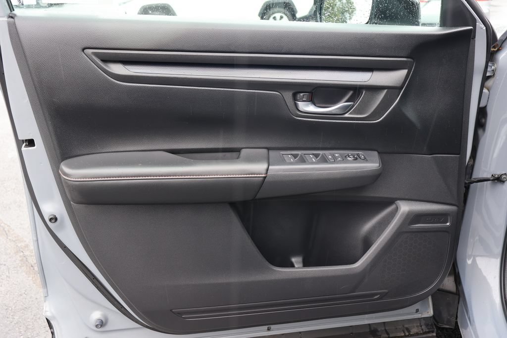 Used 2024 Honda CR-V Sport image 13