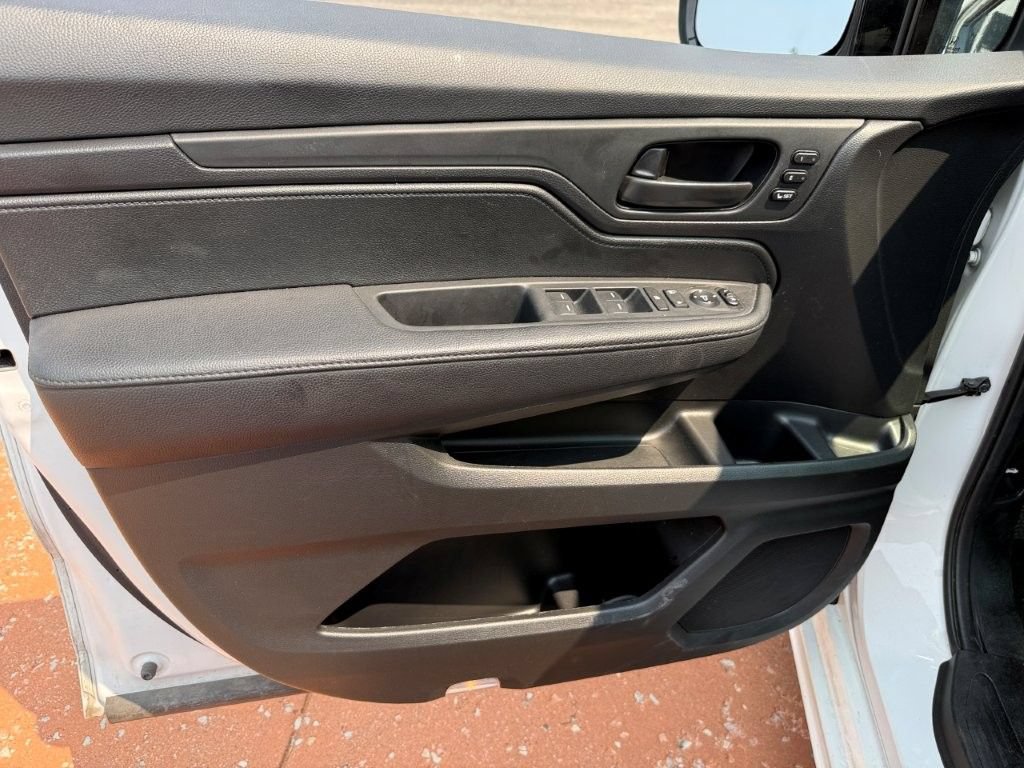 Used 2025 Honda Odyssey Sport-L image 9