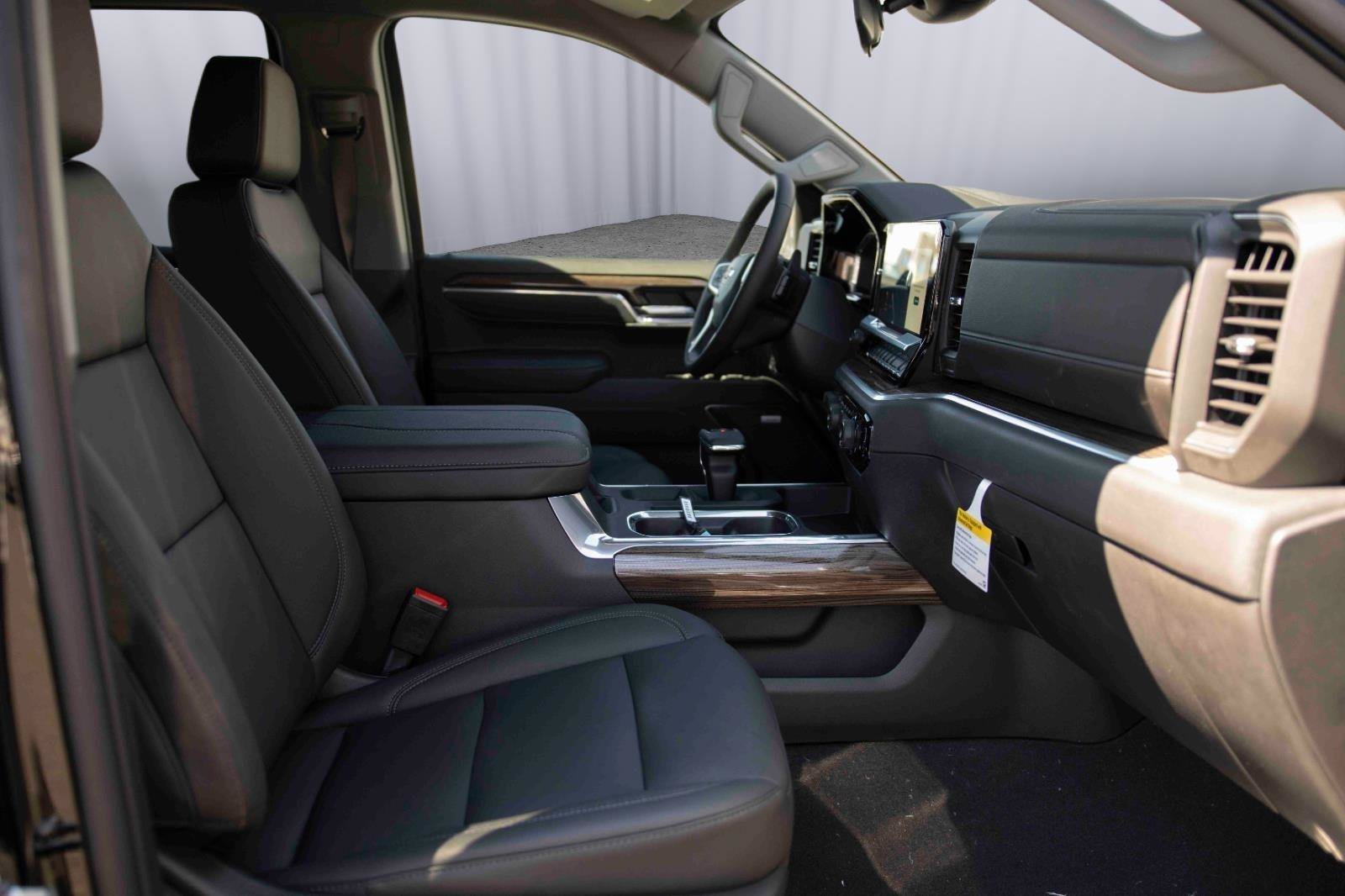 New 2026 Chevrolet Silverado 1500 RST w/ Convenience Package II AWD/4WD image 25