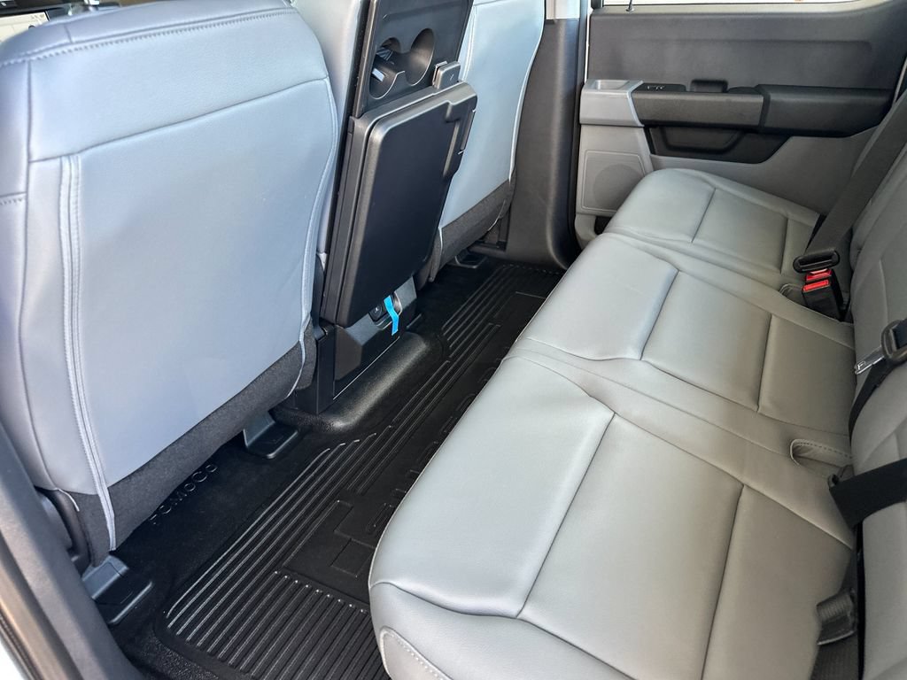 New 2026 Ford F550 4x4 Crew Cab image 12