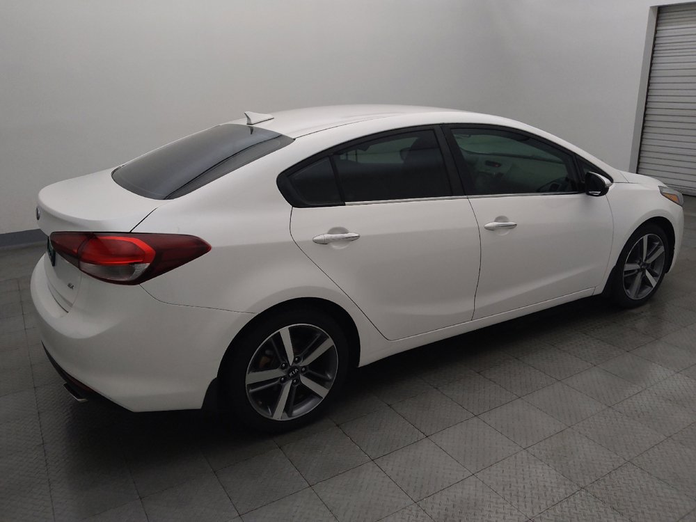 Used 2017 Kia Forte EX FWD image 10
