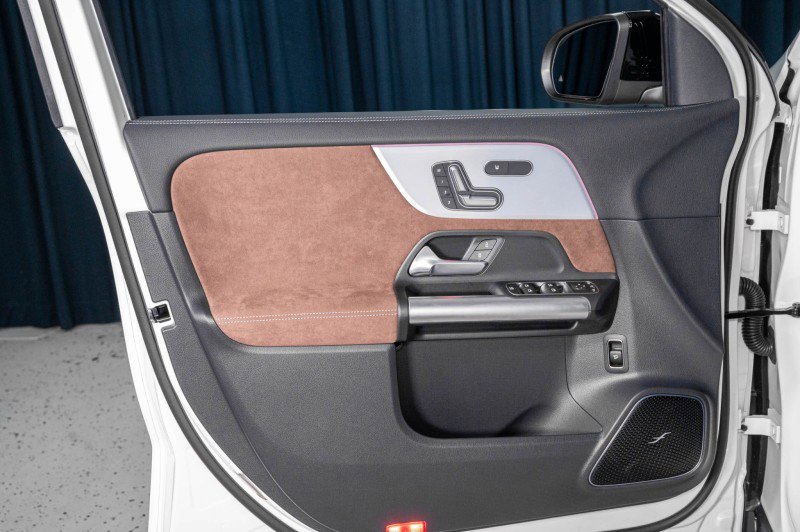 New 2025 Mercedes-Benz GLA 35 AMG 4MATIC image 14