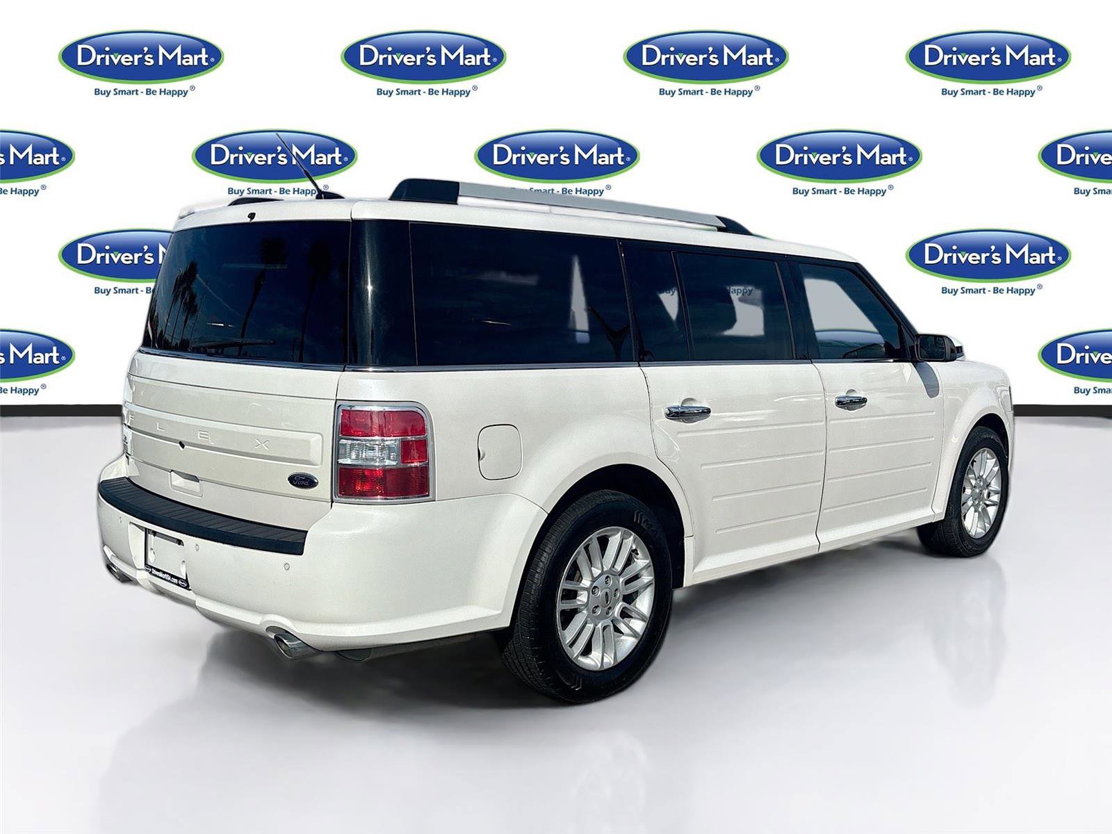 Used 2017 Ford Flex SEL FWD image 7
