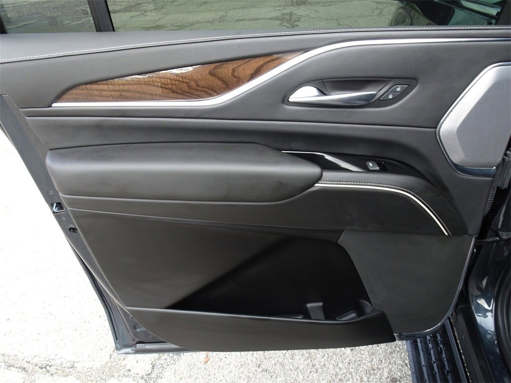 Used 2022 Cadillac Escalade ESV Premium Luxury Platinum w/ LPO, Floor Liner Package image 17