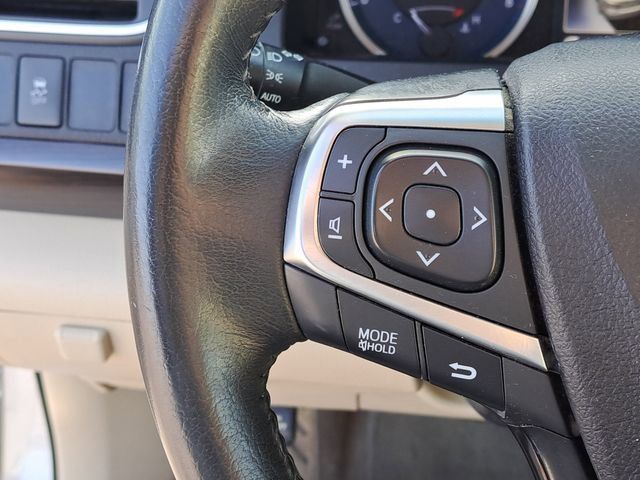 Used 2015 Toyota Camry XLE image 10