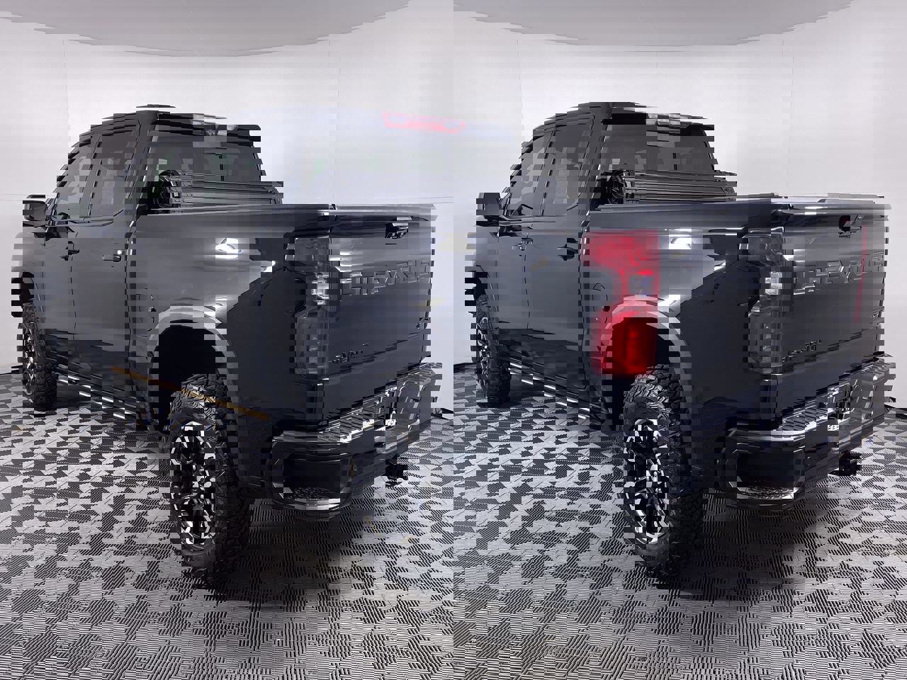 Certified 2024 Chevrolet Silverado 1500 ZR2 w/ Technology Package image 19