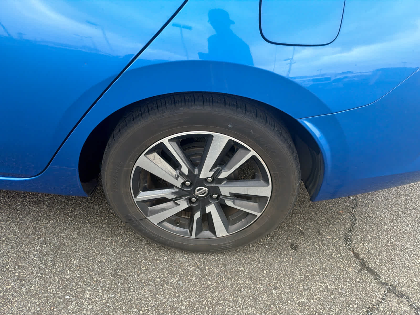 Certified 2021 Nissan Versa SV FWD image 5