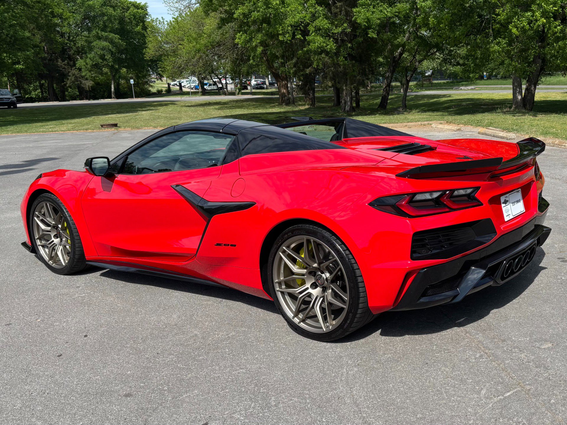 Used 2023 Chevrolet Corvette Z06 w/ Stealth Interior Trim Package RWD image 4