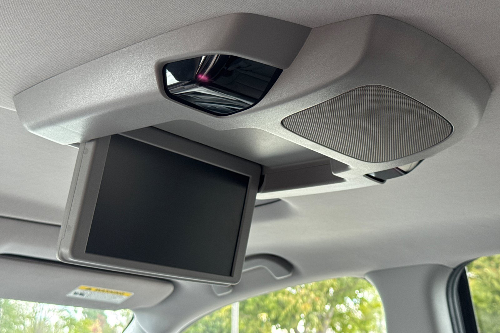 Used 2020 Honda Pilot Touring image 12