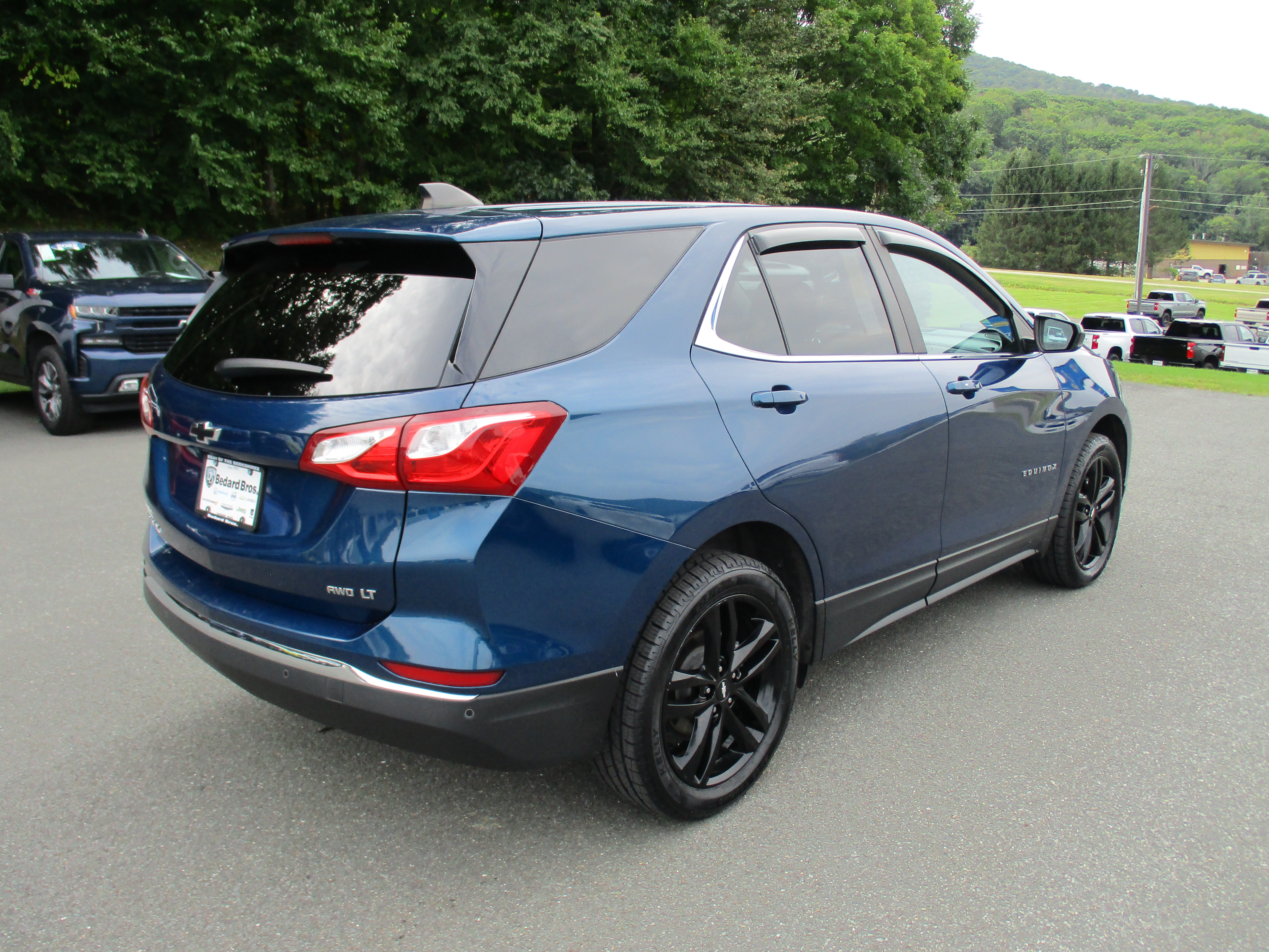 Used 2021 Chevrolet Equinox LT AWD/4WD image 5