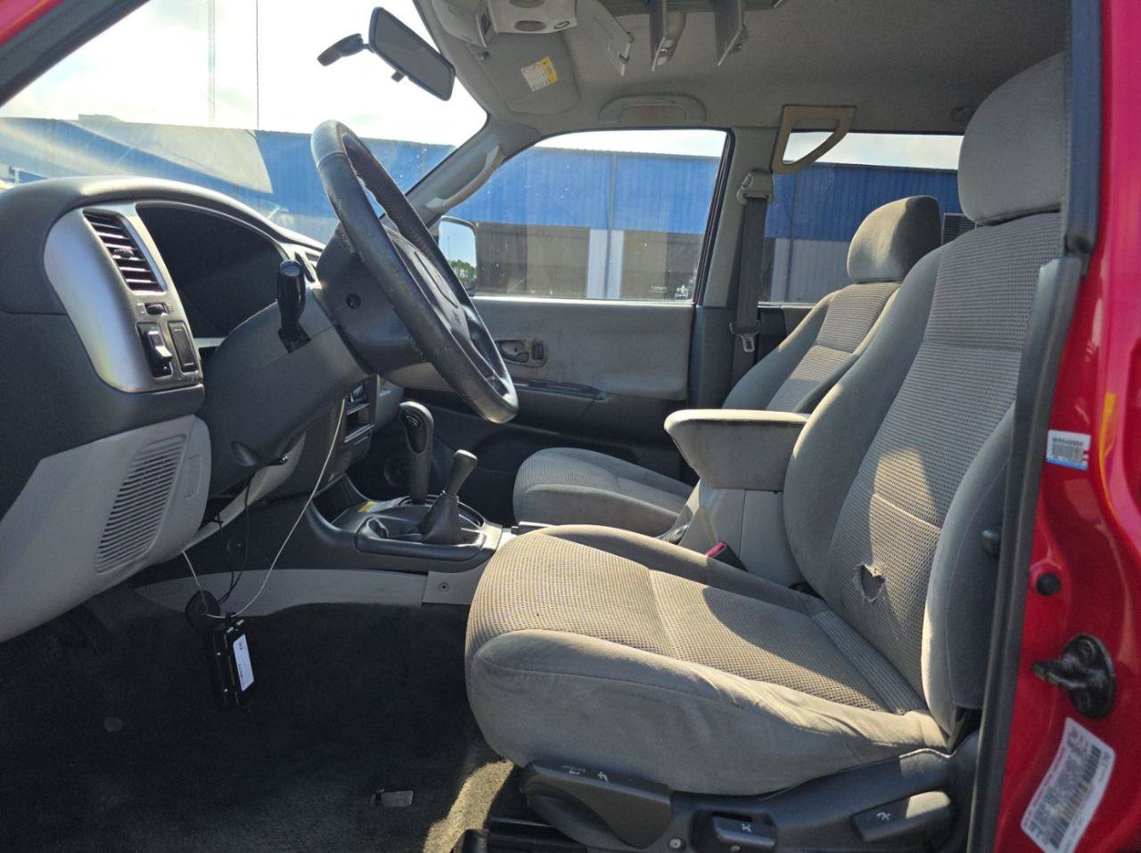 Used 2001 Mitsubishi Montero Sport XS AWD/4WD image 8