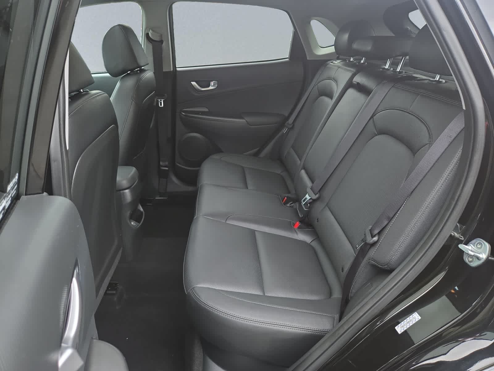Used 2022 Hyundai Kona Limited w/ Cargo Package AWD/4WD image 19
