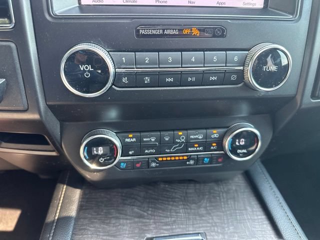Used 2019 Ford Expedition Max Limited RWD image 26