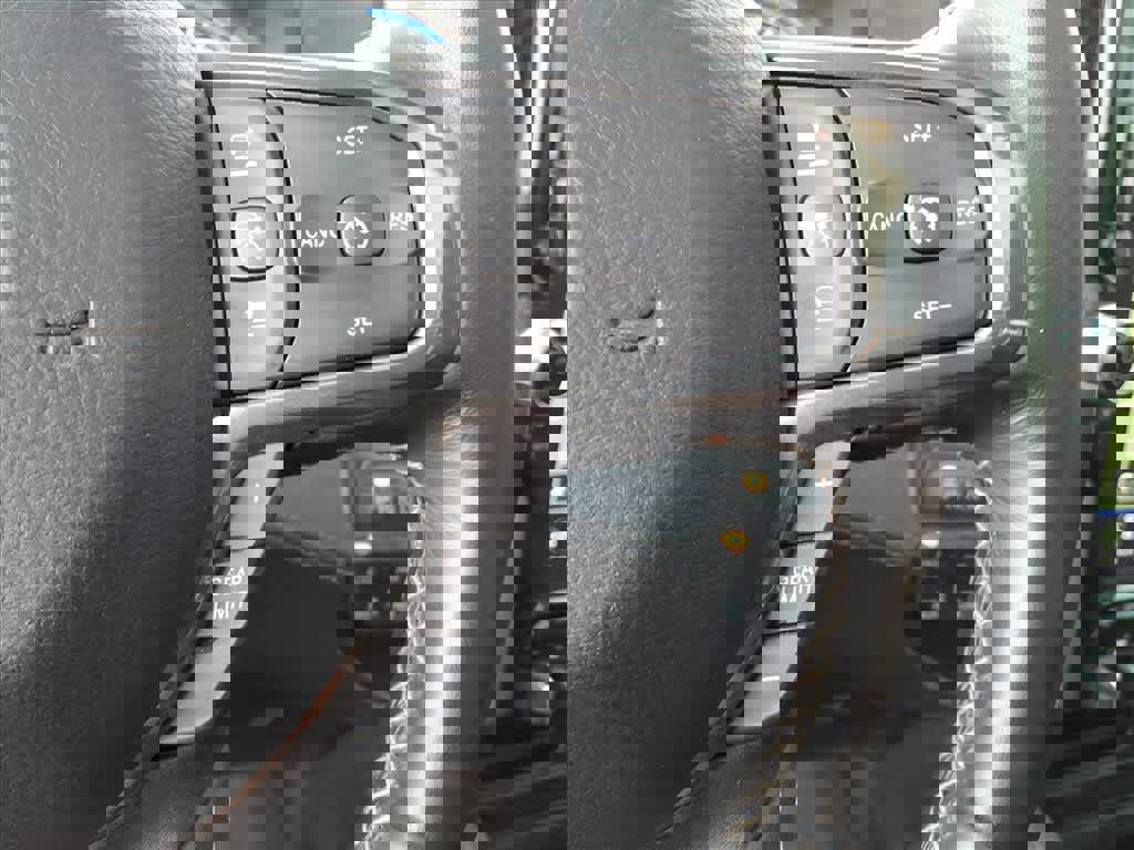 Used 2020 RAM 1500 Limited image 23