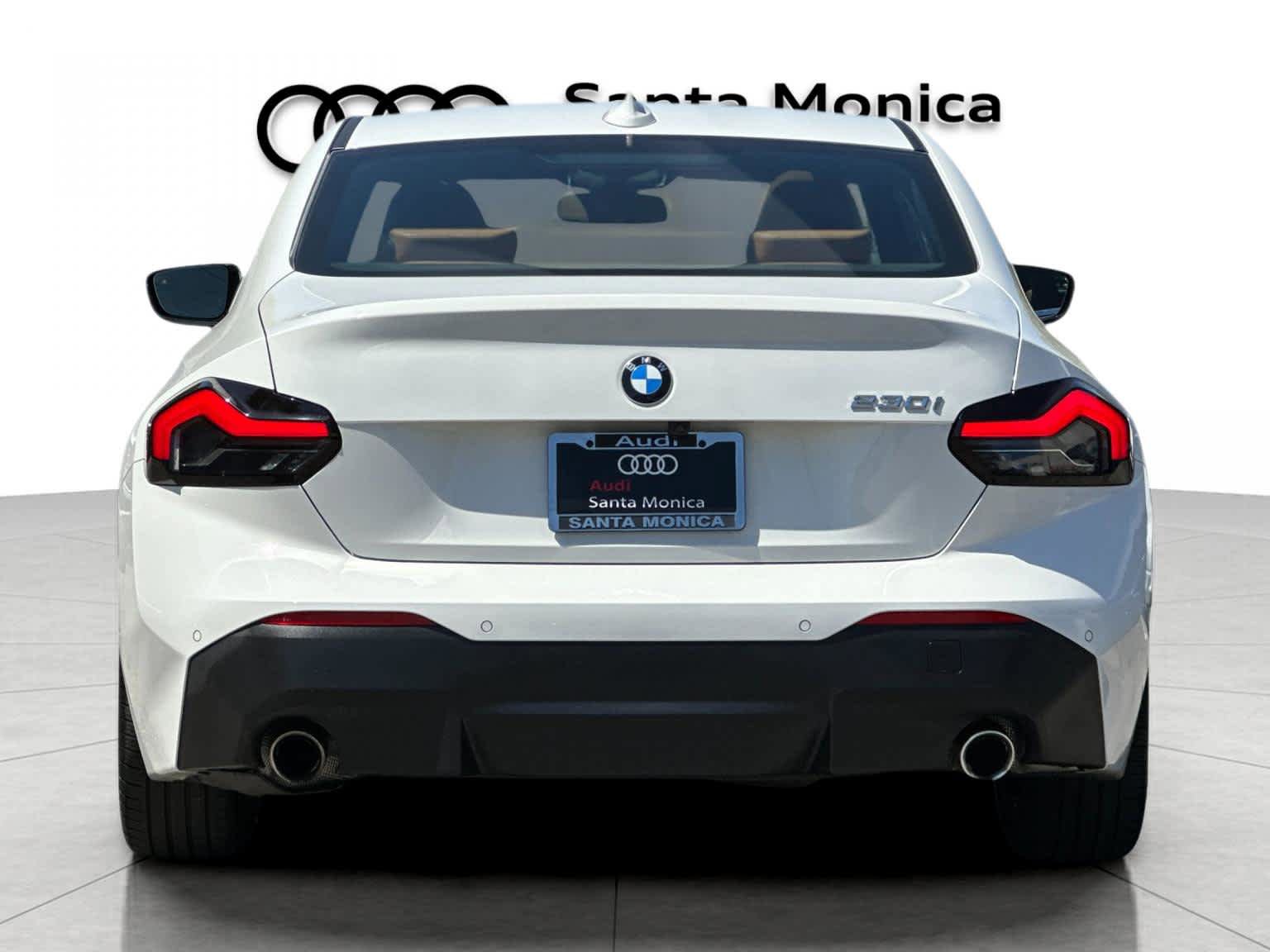 Used 2022 BMW 230i Coupe w/ Convenience Package RWD image 6