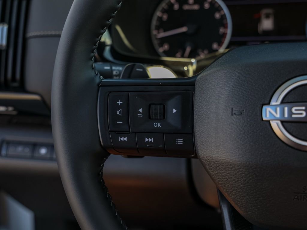 New 2026 Nissan Pathfinder SV image 26