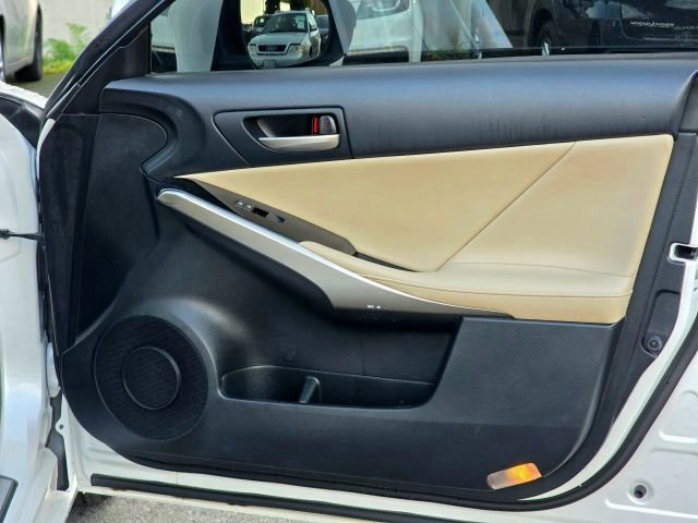 Used 2017 Lexus IS 200t image 25