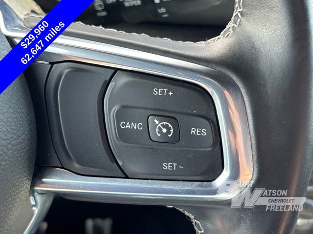 Used 2022 Jeep Wrangler Unlimited Sahara w/ Cold Weather Group image 16