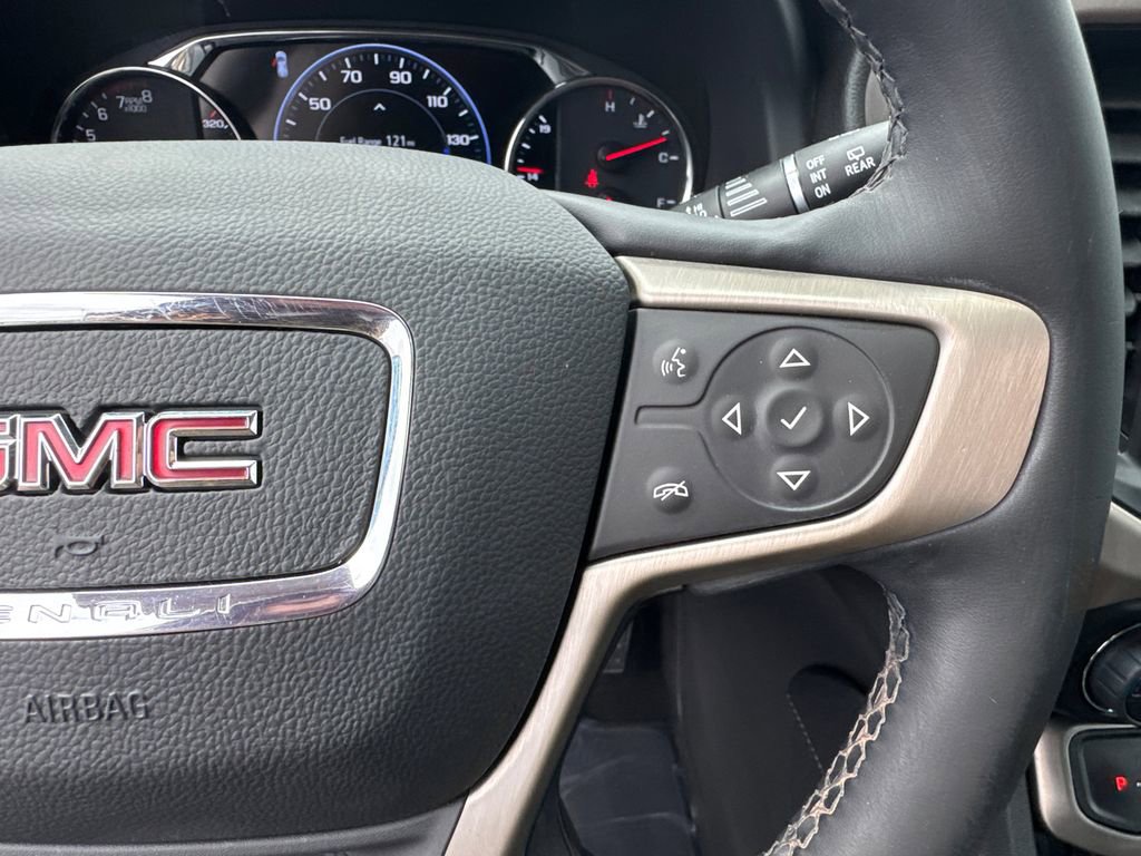 Used 2023 GMC Acadia Denali w/ Denali Technology Package image 28