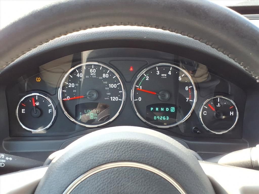Used 2012 Jeep Liberty Limited Jet image 20