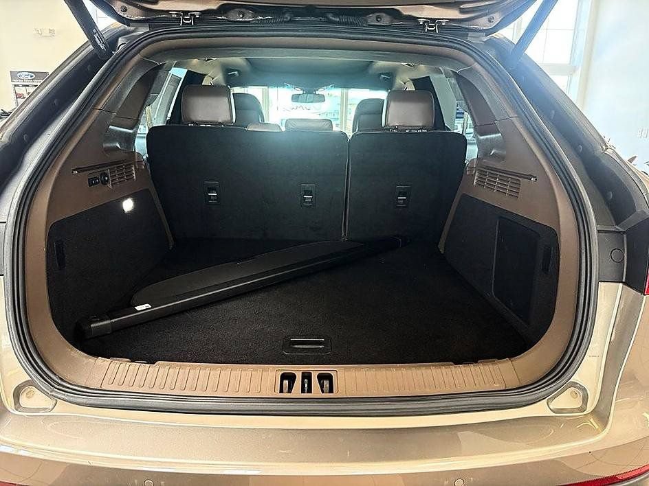 Used 2018 Lincoln MKX Reserve w/ Lincoln MKX Climate Package AWD/4WD image 21