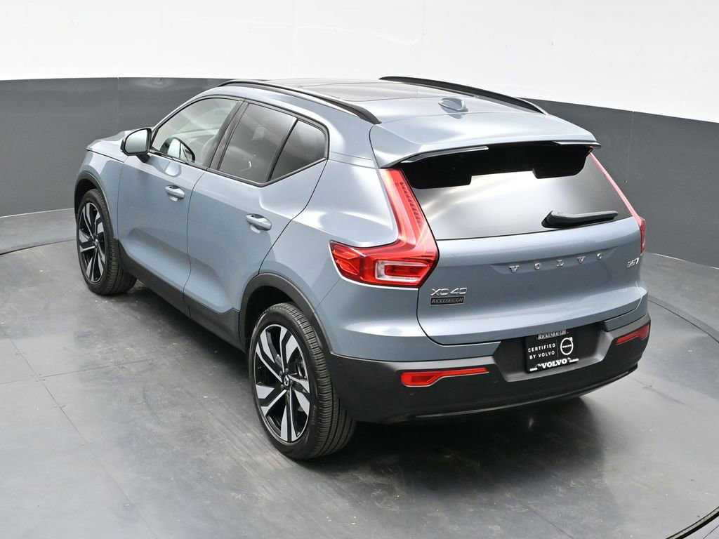 Used 2023 Volvo XC40 B5 Ultimate w/ Protection Package Premier image 35