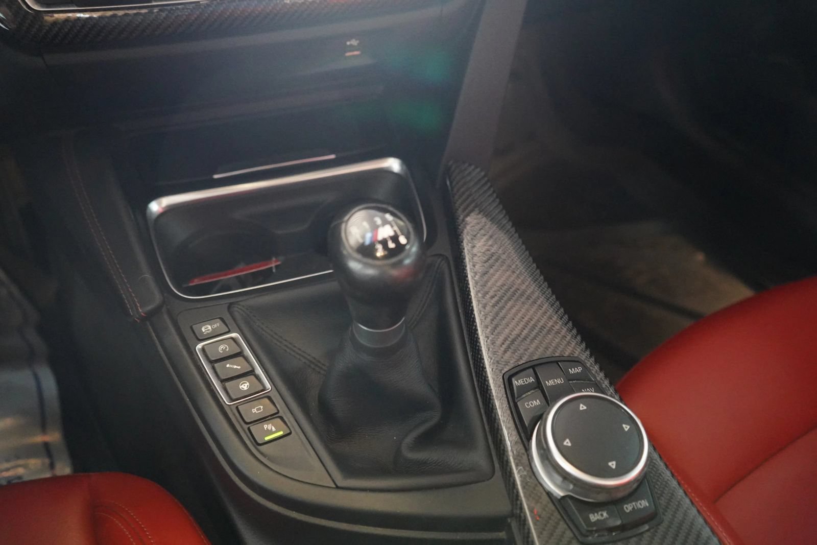 Used 2017 BMW M4 Coupe RWD image 11