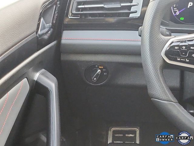 Used 2025 Volkswagen Jetta GLI Autobahn image 12