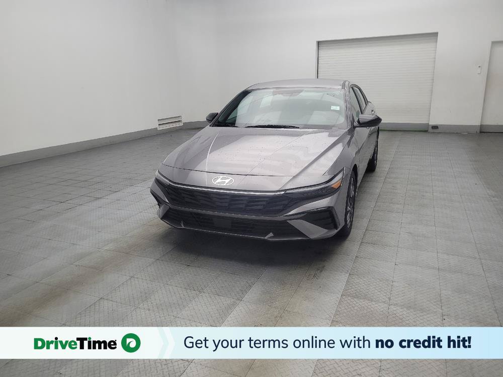 Used 2025 Hyundai Elantra Sport w/ Cargo Package FWD image 1