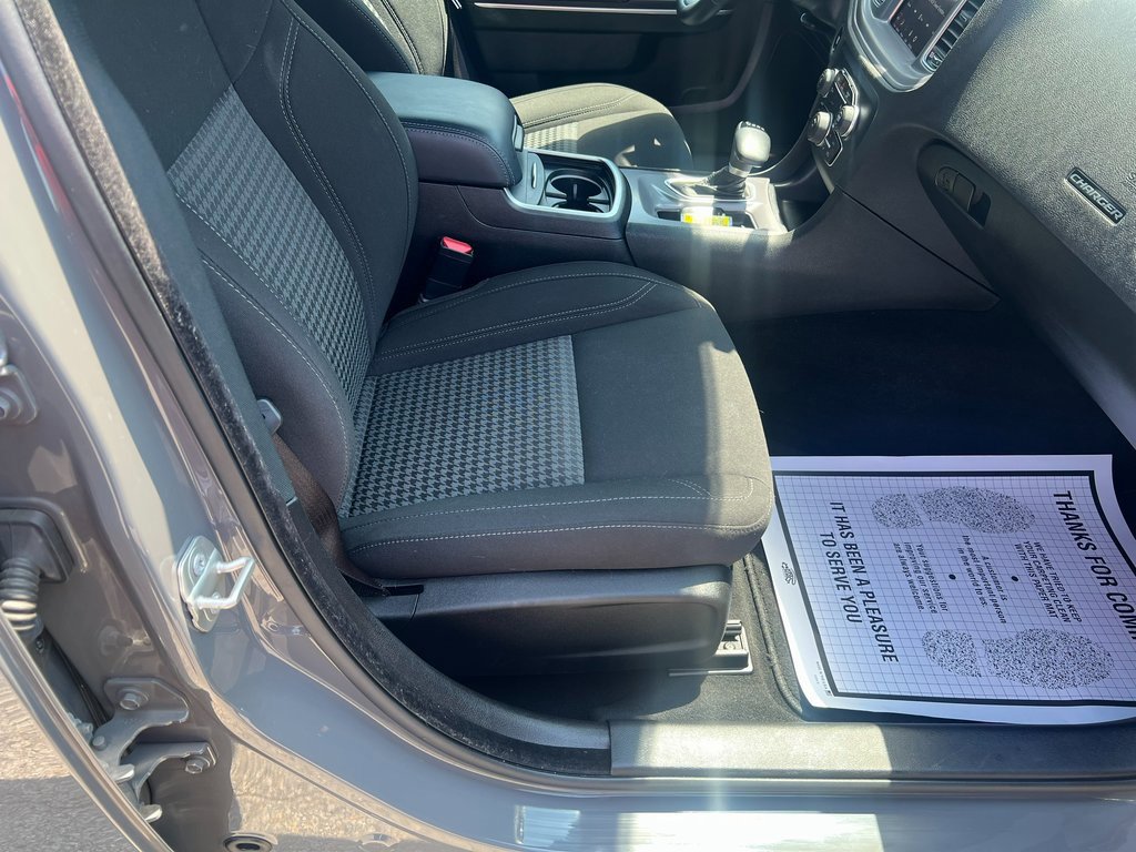 Used 2023 Dodge Charger SXT image 19