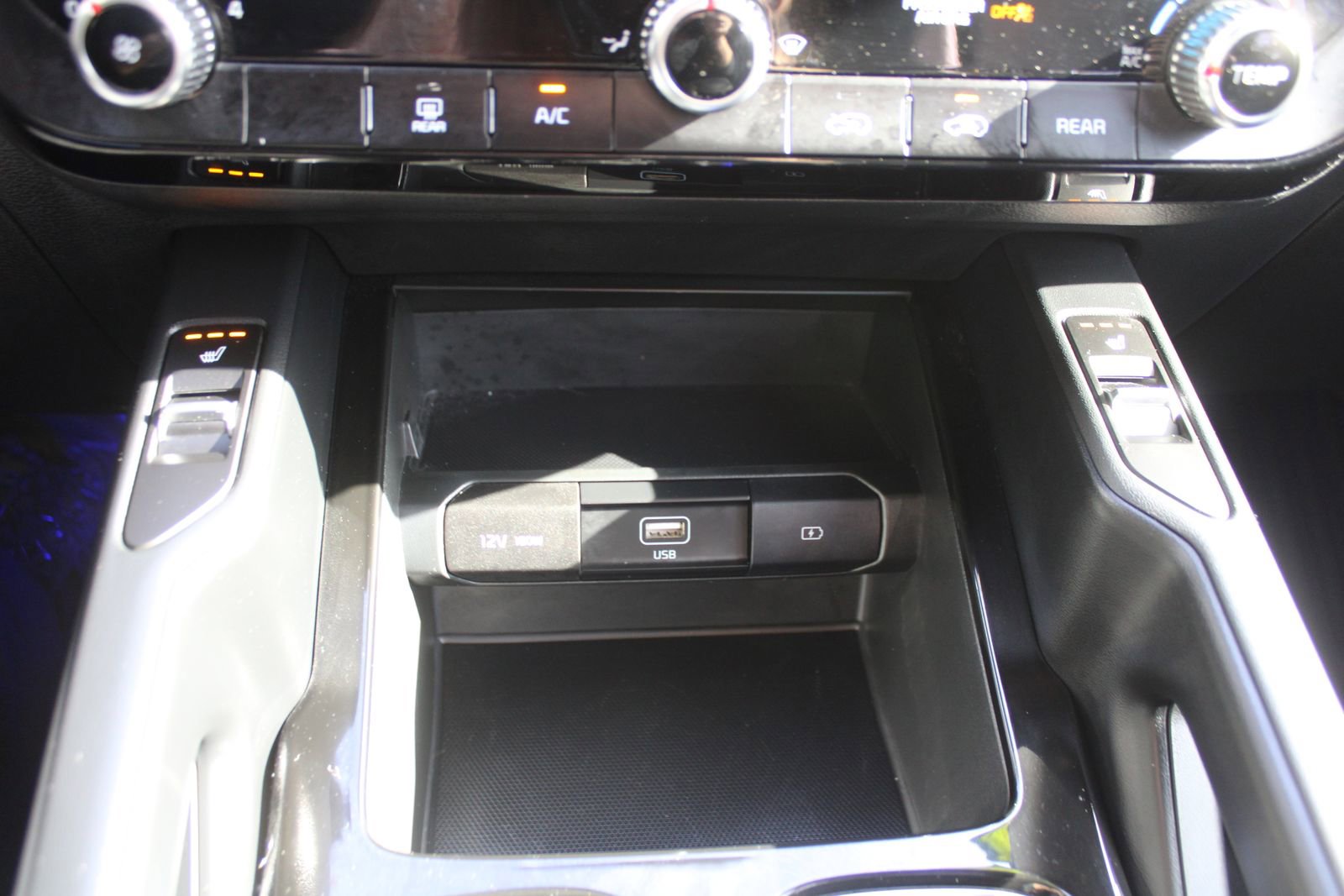 Certified 2021 Kia Telluride S image 38