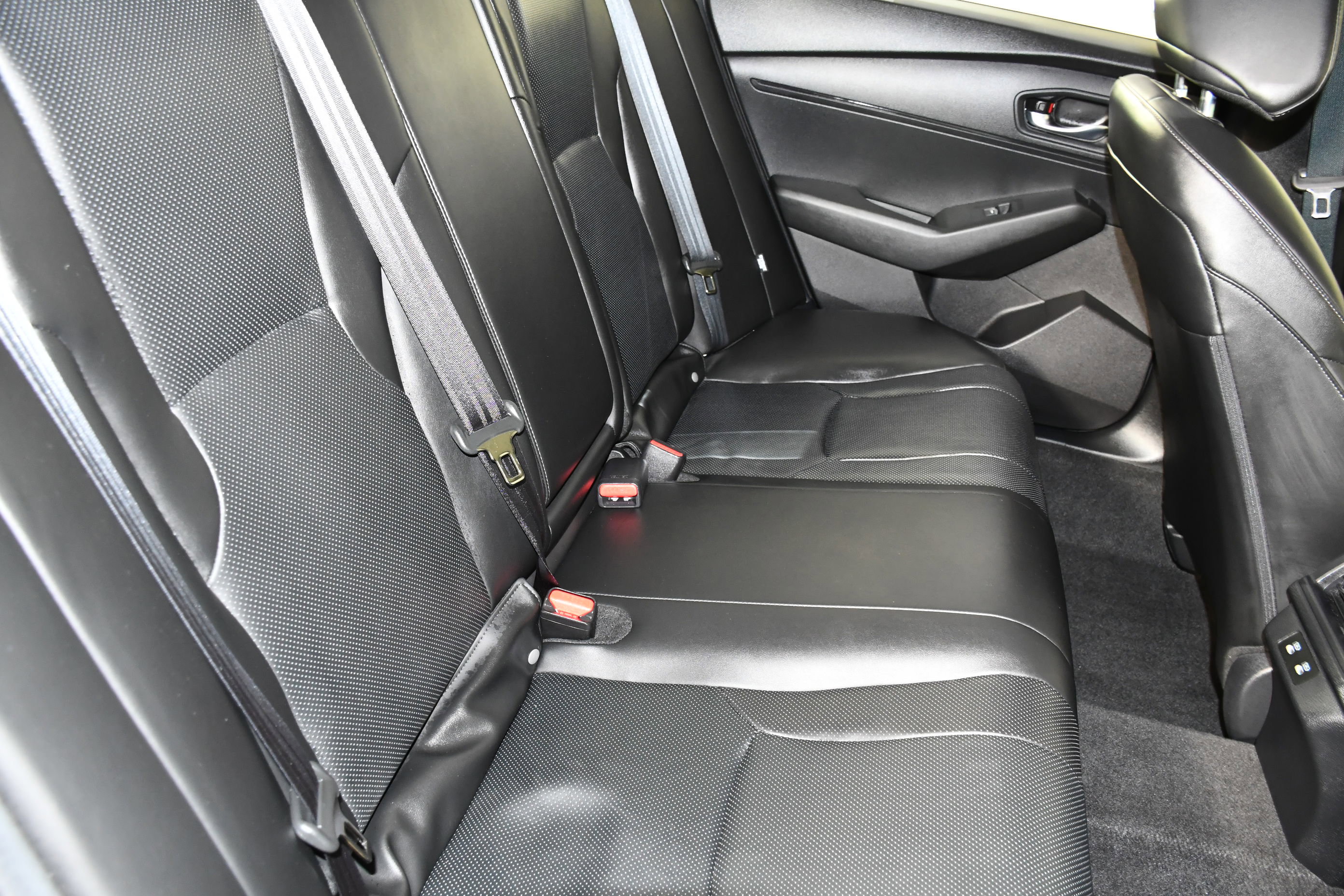 Certified 2025 Honda Accord EX-L image 45