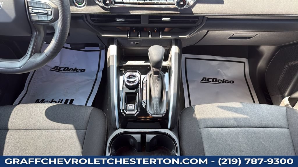 Used 2026 Chevrolet Colorado Trail Boss AWD/4WD image 39