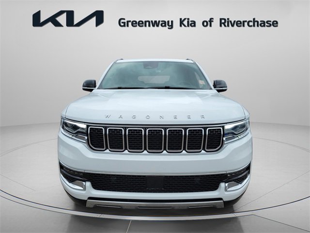 Used 2023 Jeep Wagoneer Series III w/ Preferred Equipment Group image 2