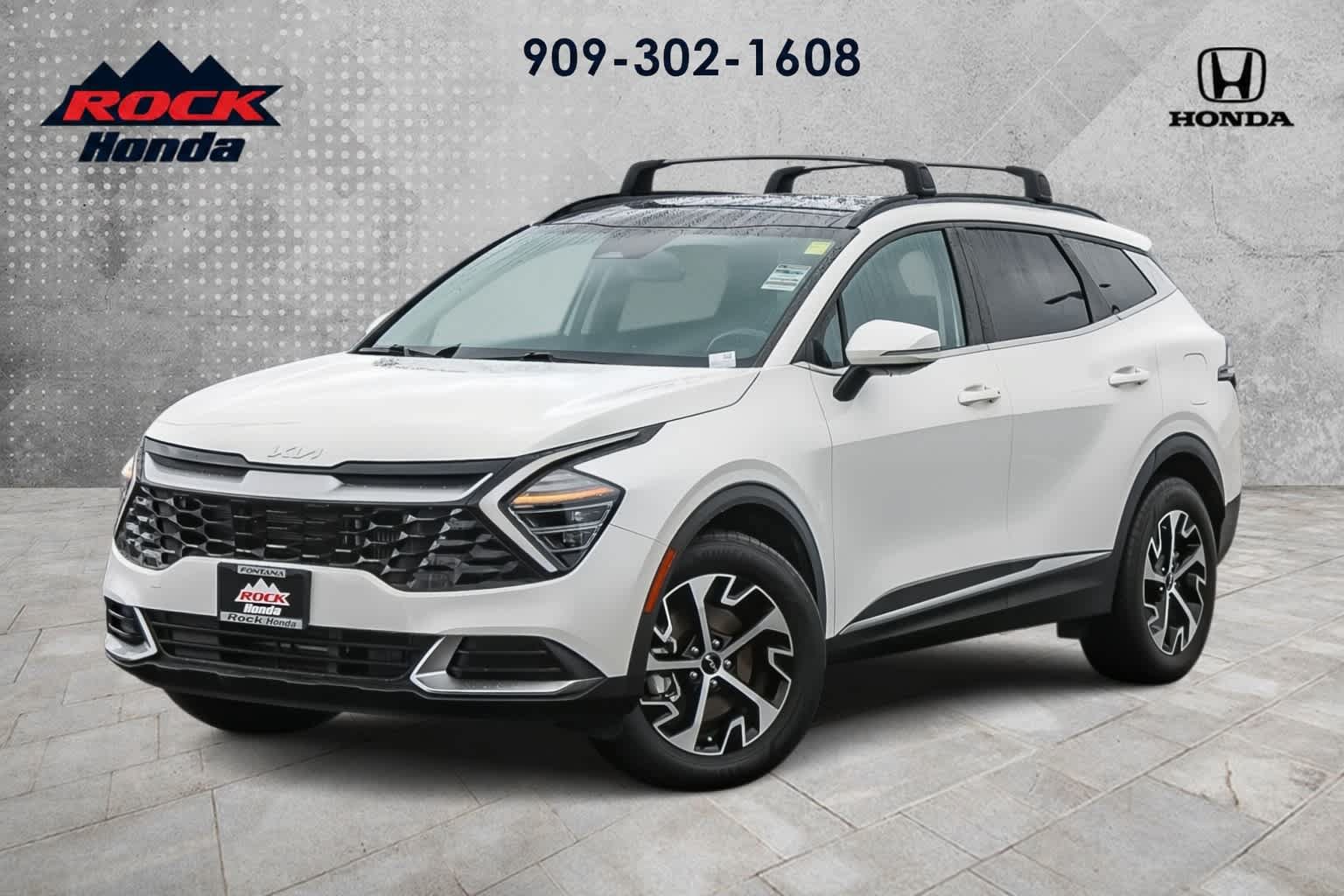 Used 2024 Kia Sportage EX w/ EX Premium Package