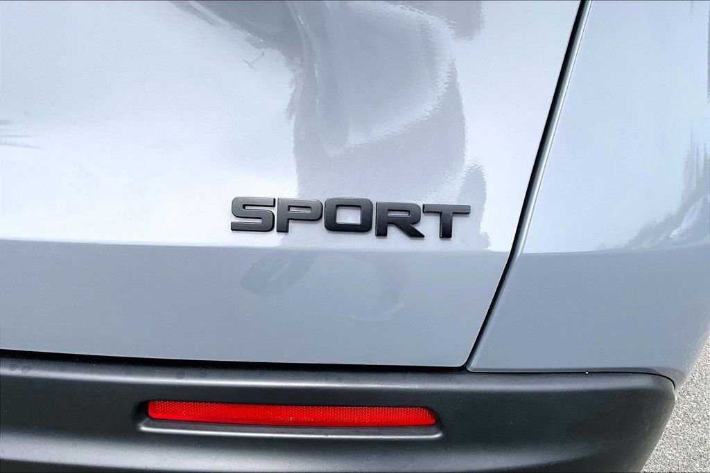 Used 2025 Honda HR-V Sport image 22