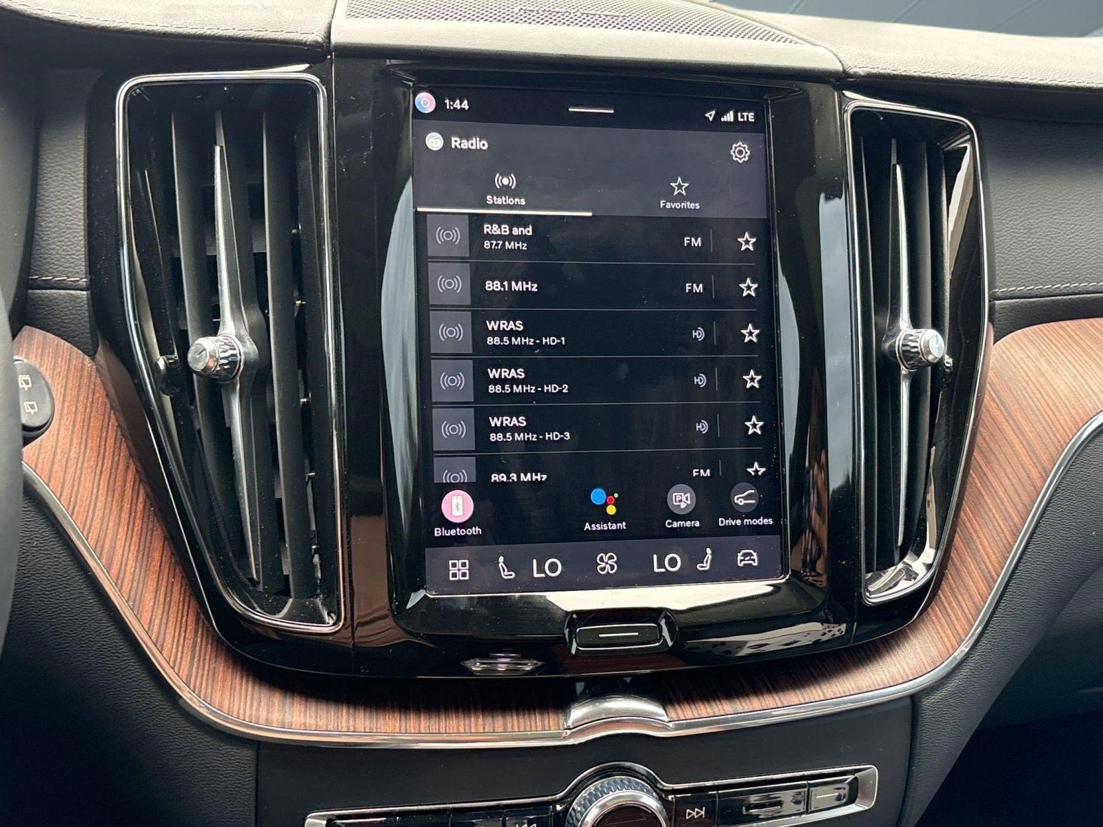 Certified 2023 Volvo XC60 B5 Ultimate image 22