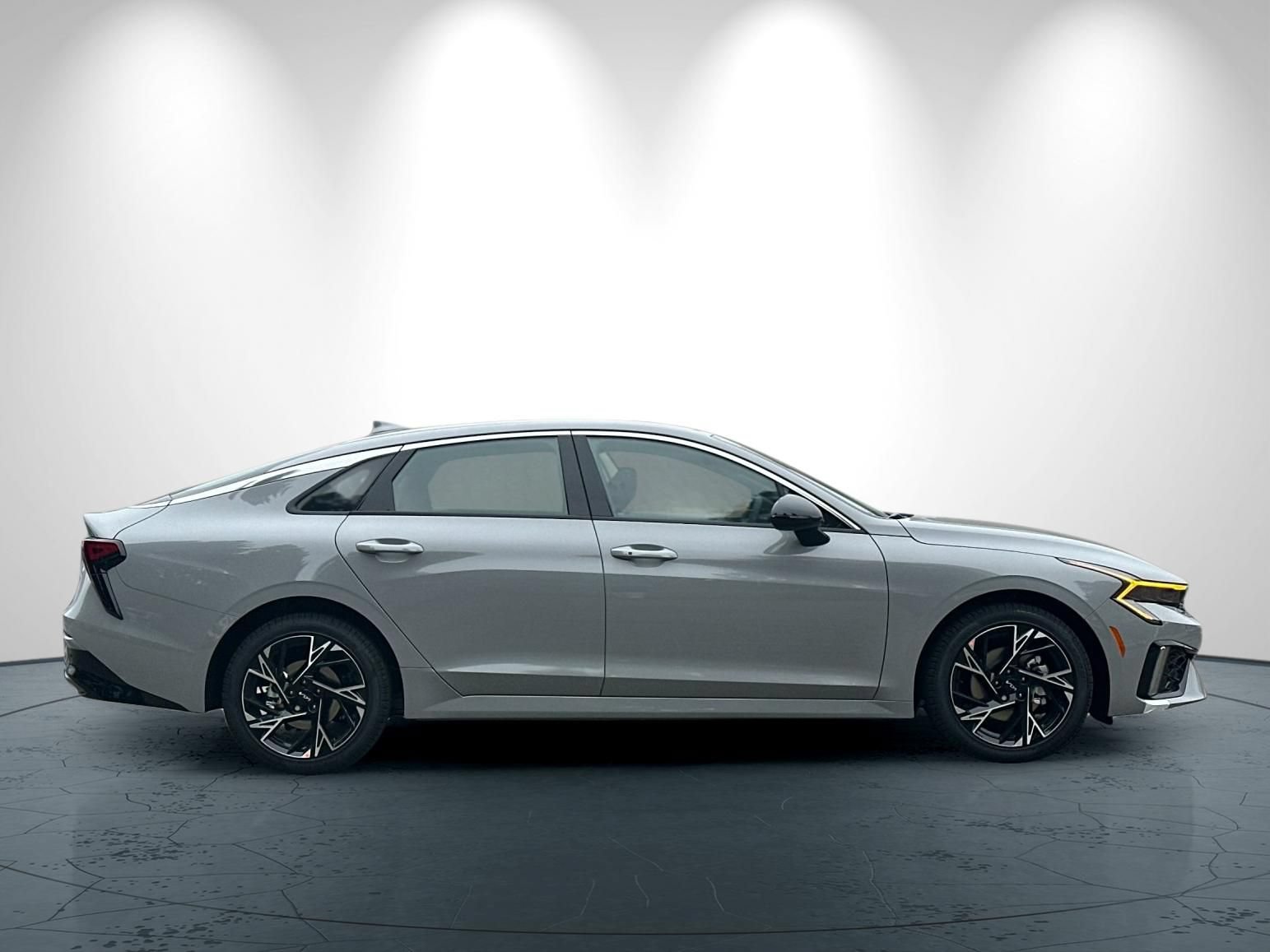 New 2026 Kia K5 GT-Line FWD image 3