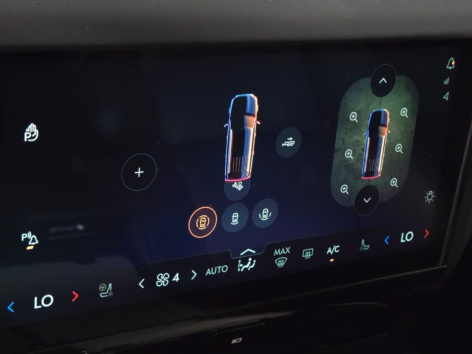 New 2026 Lincoln Navigator Premiere image 25