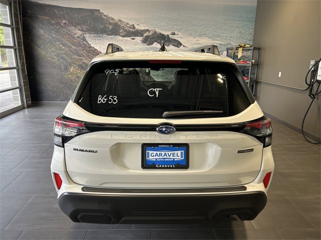 New 2025 Subaru Forester Premium image 5