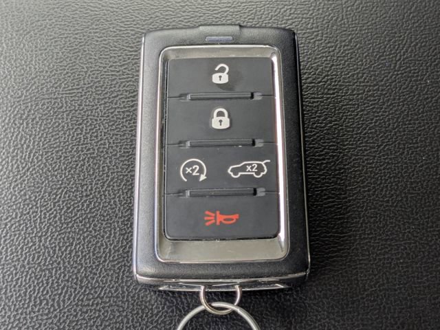 Used 2022 Jeep Grand Cherokee L Limited w/ Luxury Tech Group II RWD image 45