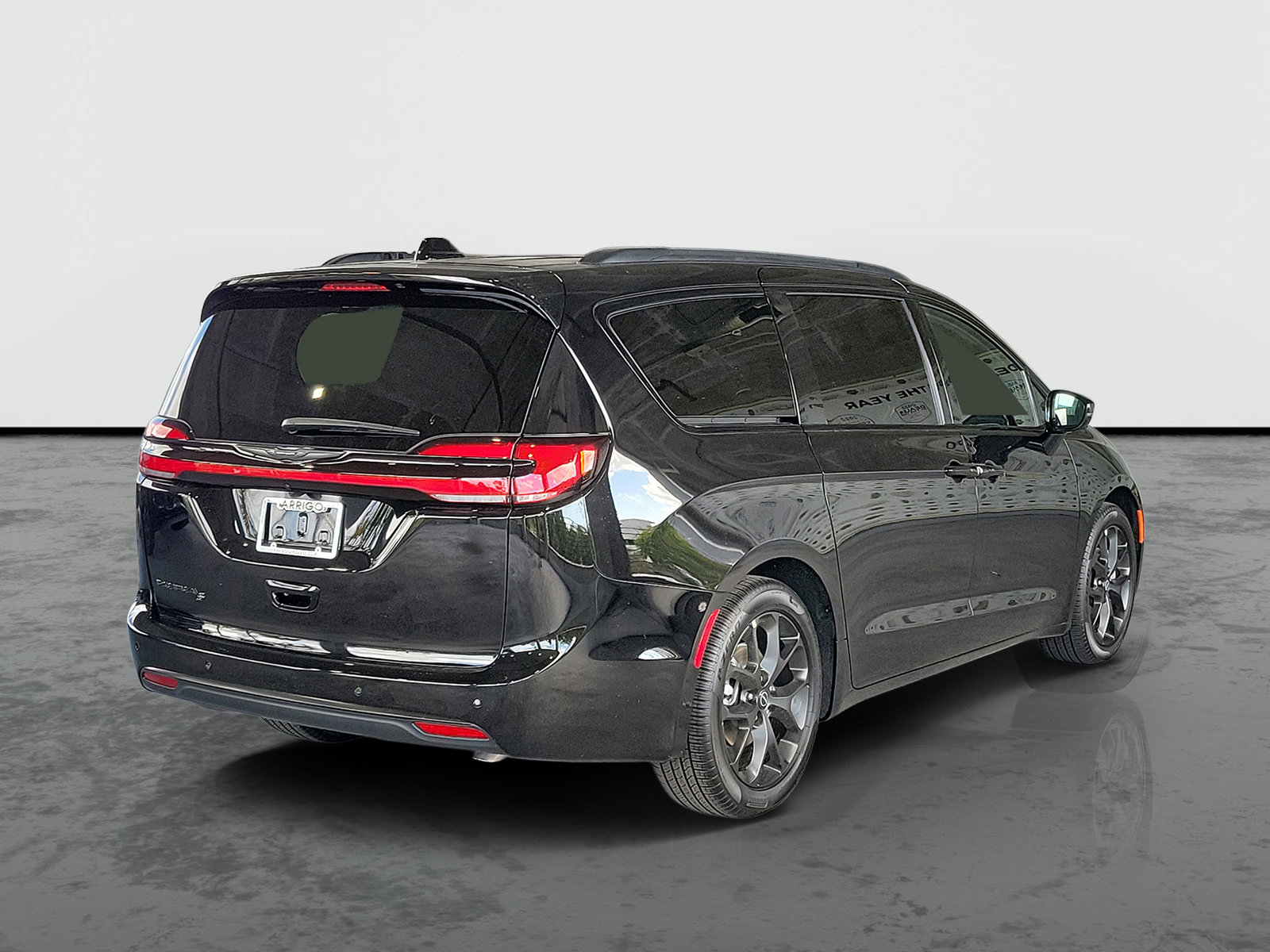 New 2026 Chrysler Pacifica Select w/ S Appearance Package FWD image 2