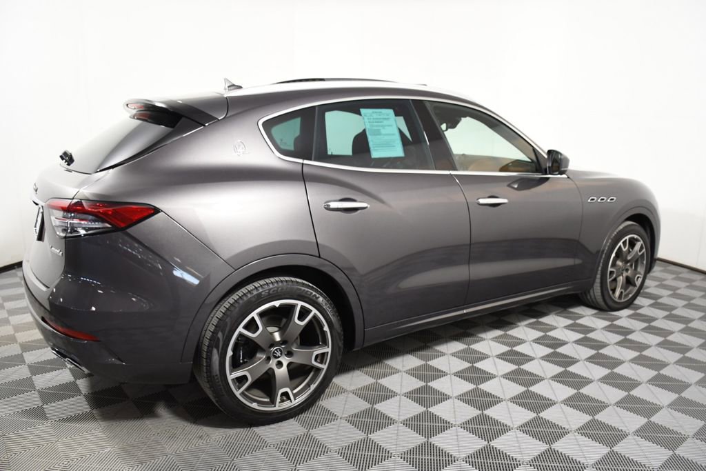 Used 2021 Maserati Levante S image 7