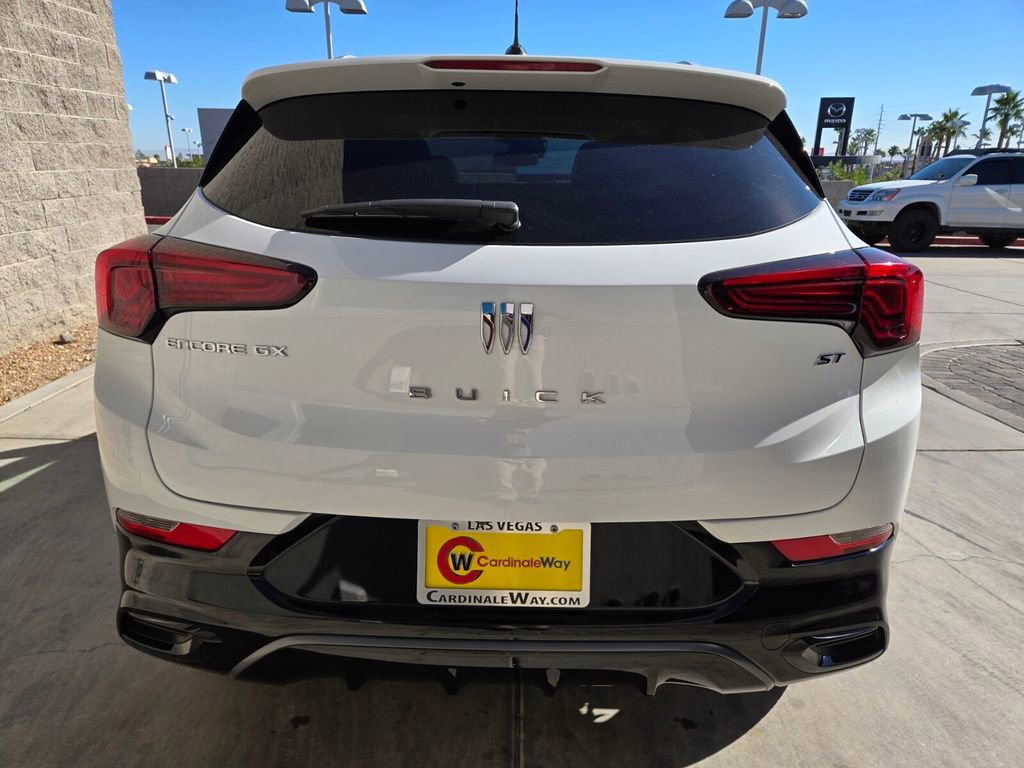 Used 2024 Buick Encore GX Sport Touring w/ Advanced Technology Package image 4