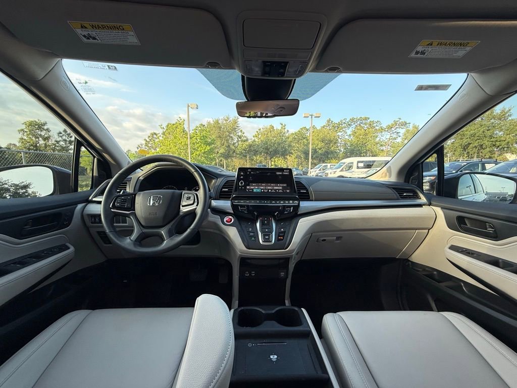 Used 2025 Honda Odyssey EX-L image 19