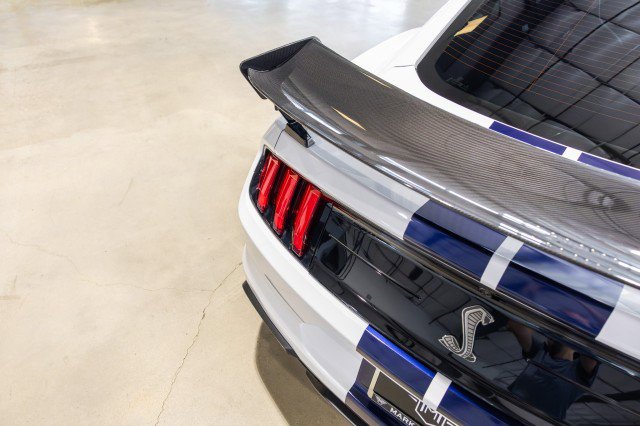 Used 2021 Ford Mustang Shelby GT500 w/ Carbon Fiber Track Pack RWD image 21