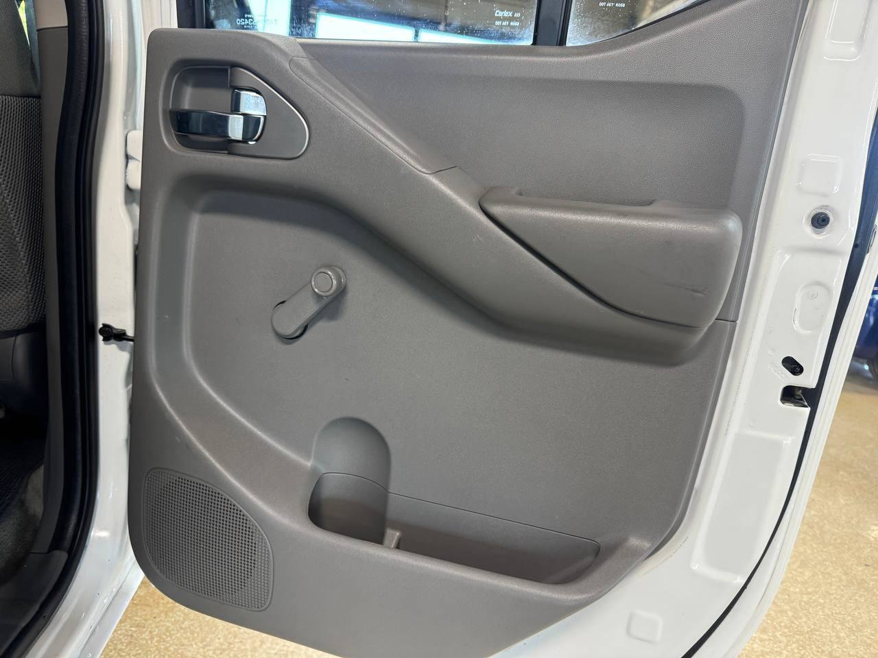 Used 2016 Nissan Frontier S RWD image 12