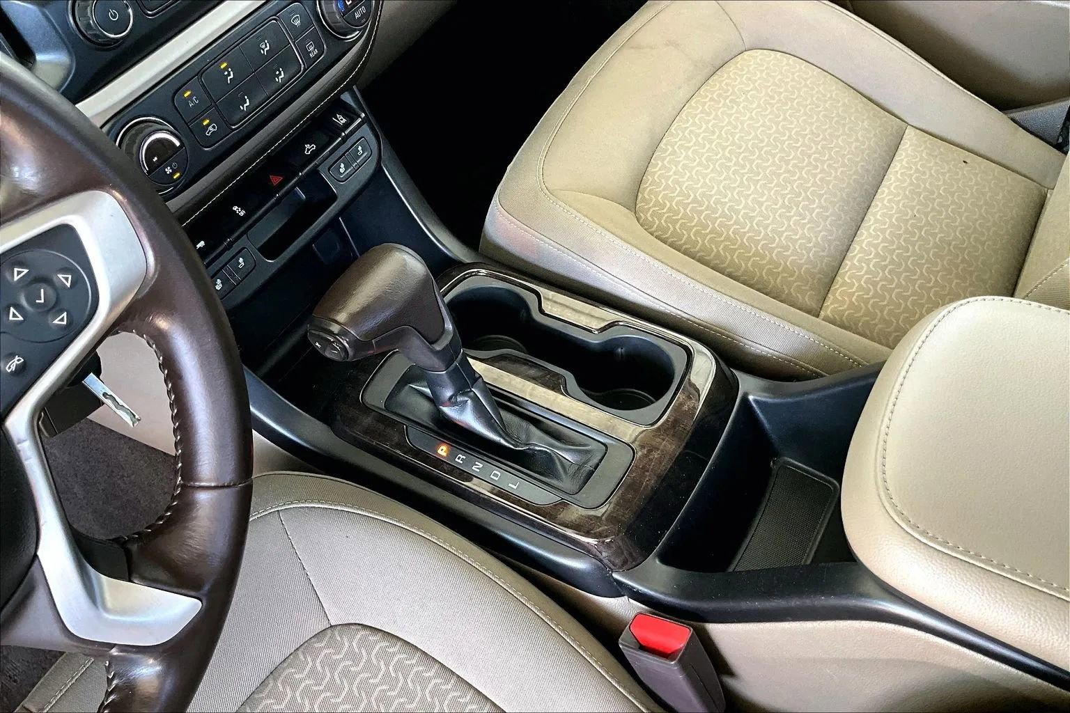 Used 2018 GMC Canyon SLE w/ SLE Convenience Package AWD/4WD image 16