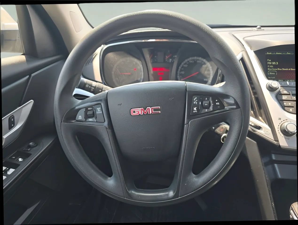 Used 2014 GMC Terrain SLE FWD image 16