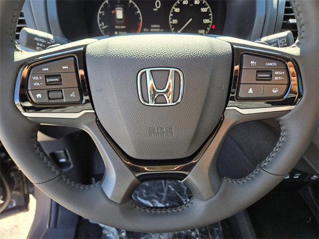 New 2026 Honda Odyssey Touring image 13